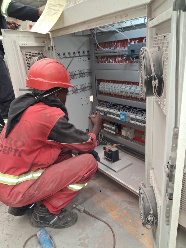 Eastlands College of Technology (ECT):